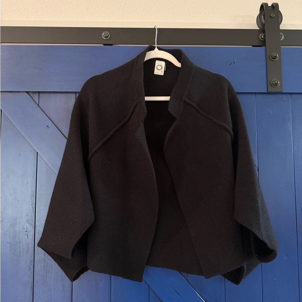 Anthropologie Black Cape, o/s